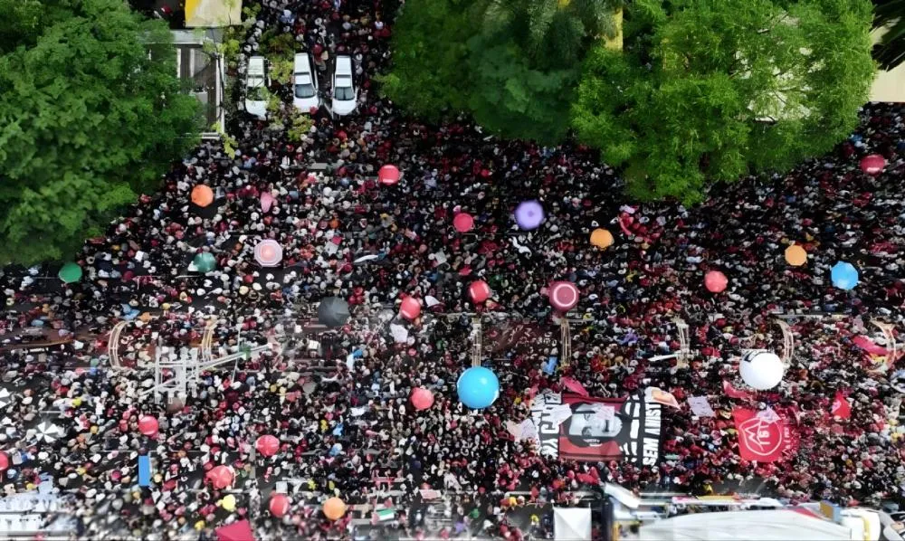 14 mil pessoas se reúnem na Avenida Paulista contra PL da Dosimetria