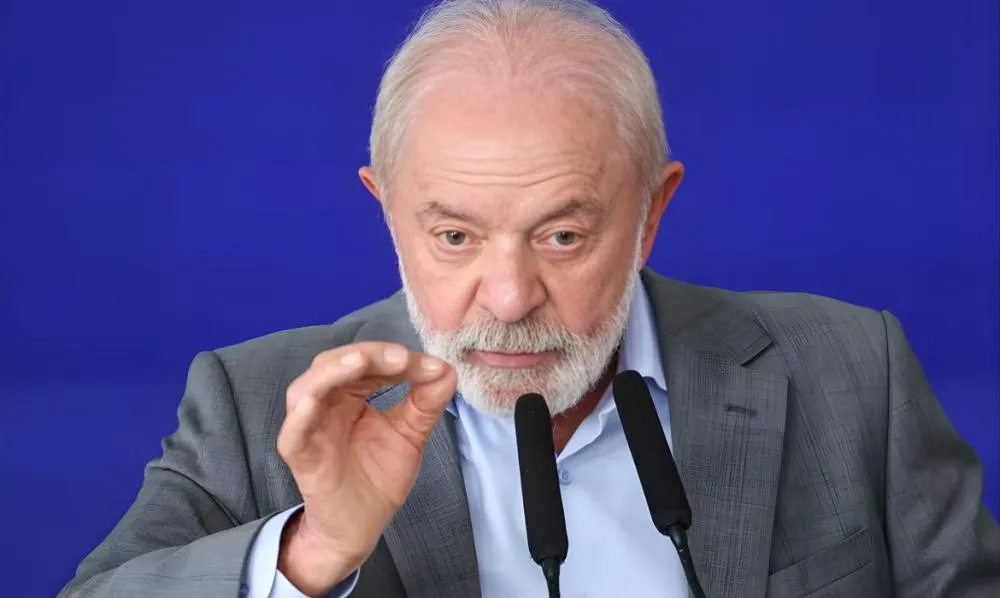 Pesquisa aponta que aprovação do governo Lula segue em declínio