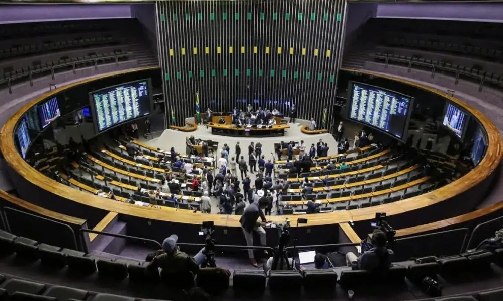47% dos brasileiros desaprovam redução de penas da PL da Dosimetria, segundo pesquisa