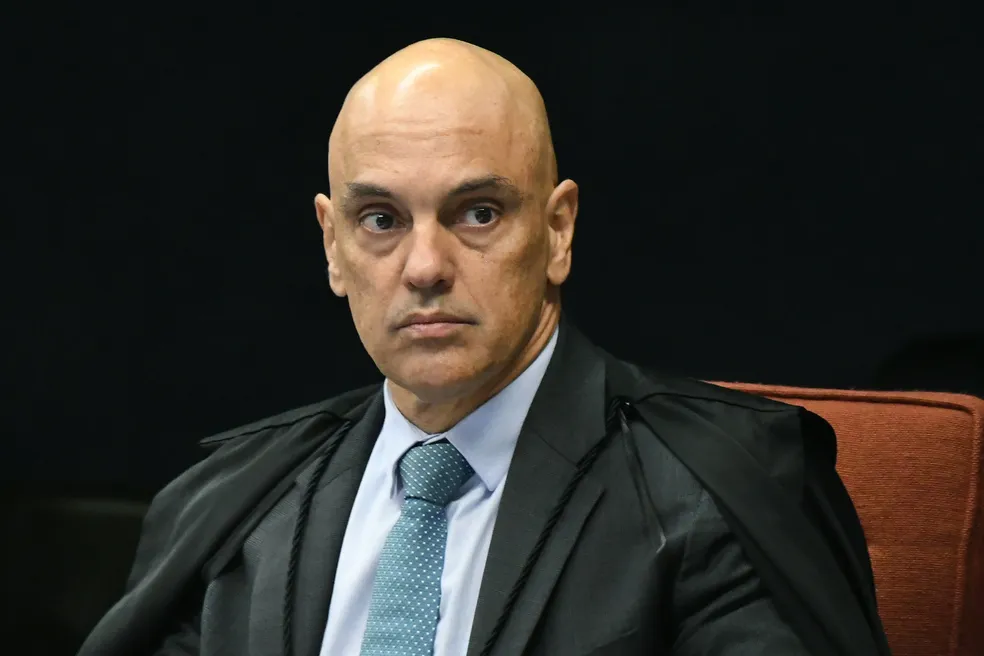 Ministro do STF, Alexandre de Moraes nega pressão a favor do Master e relação com escritório da esposa