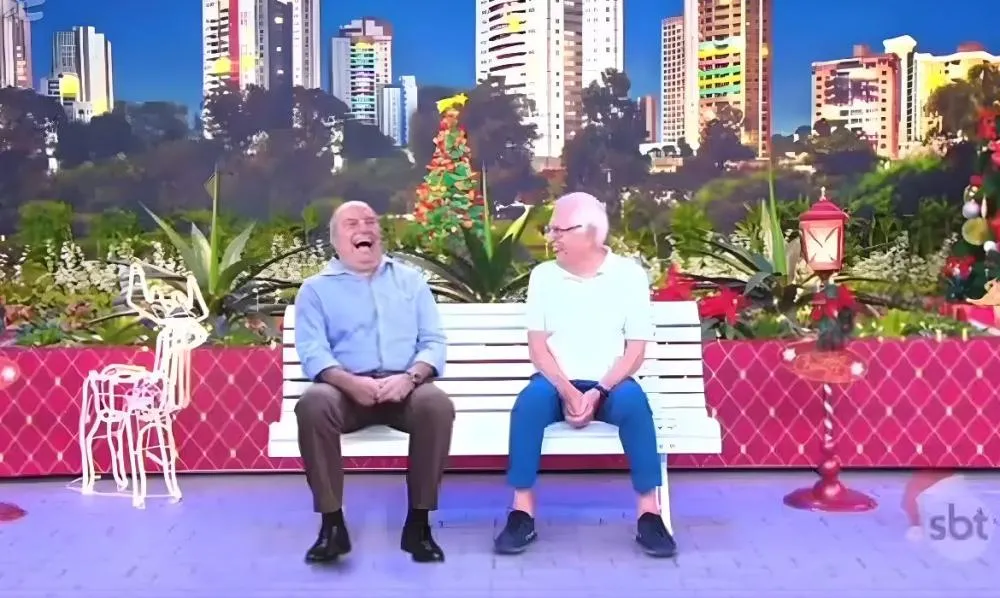 Com ajuda de IA, SBT une Carlos Alberto de Nóbrega e seu pai em encontro emocionante na TV