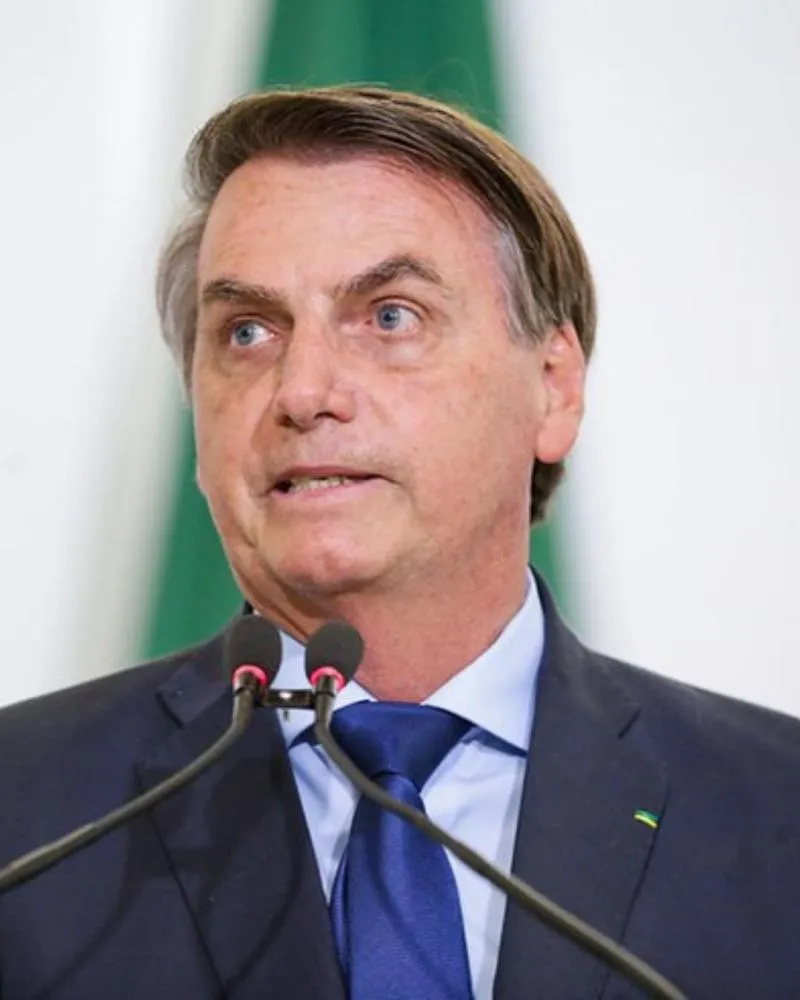 Bolsonaro evolui bem após cirurgia e equipe médica mantém previsão de alta nesta quinta-feira
