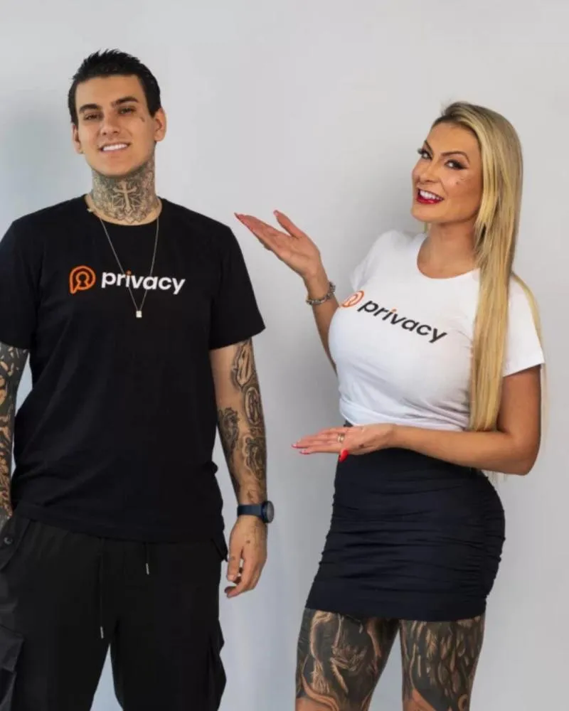 Após onda de críticas, Andressa Urach usa religião para justificar vídeo íntimo com filho: “Livre-arbítrio”