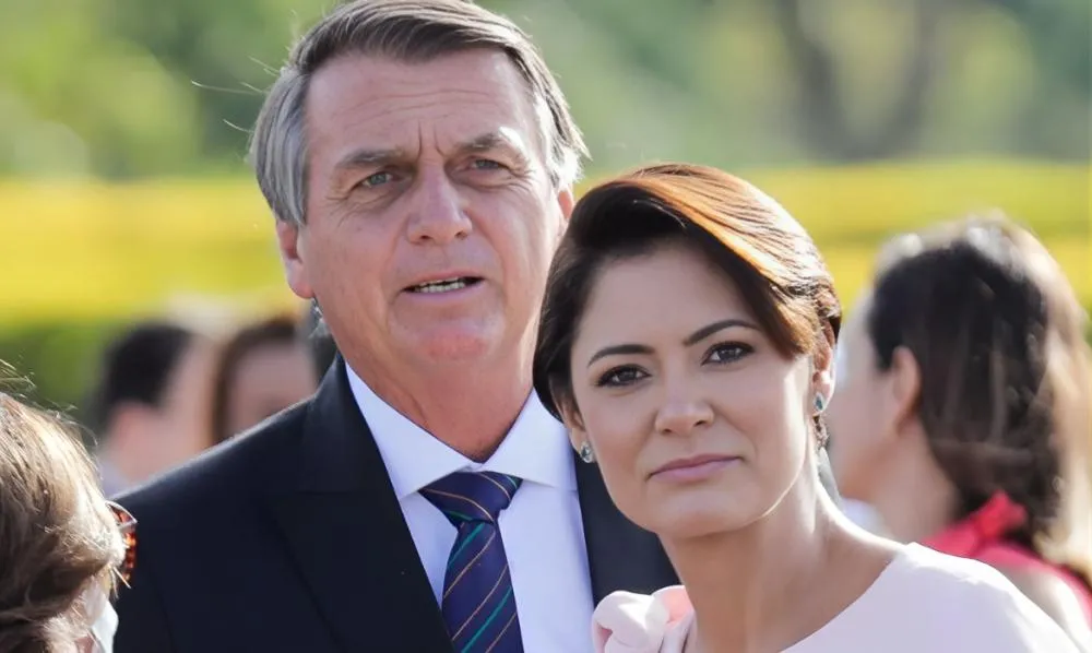 Para Michelle, Bolsonaro está no “modo sobrevivência” após traumatismo craniano