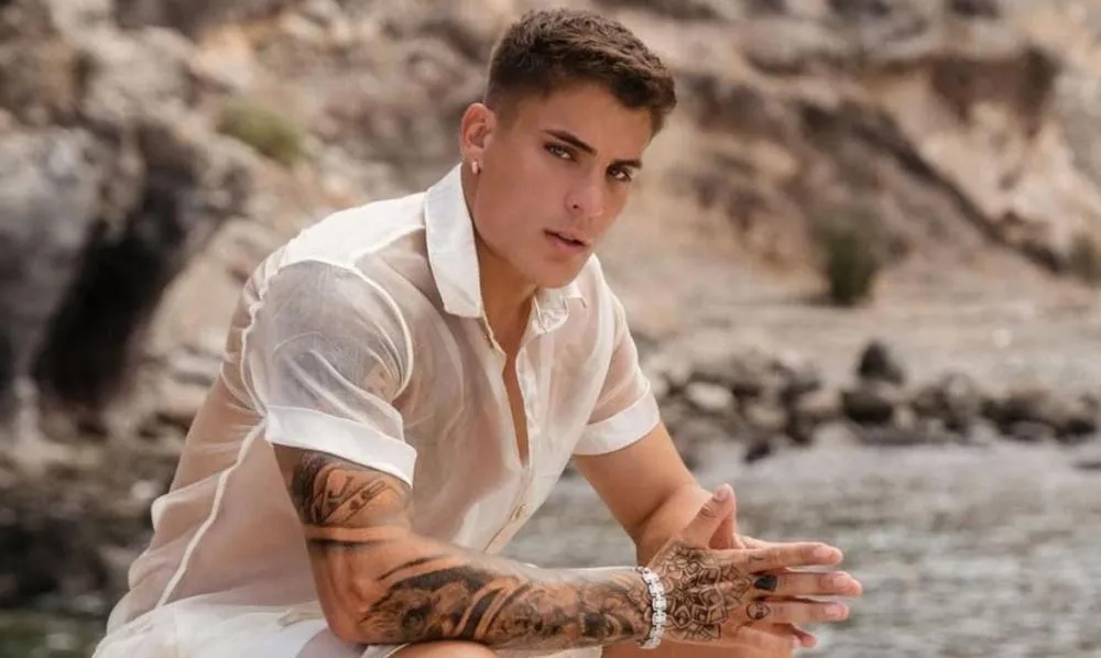 Tiago Ramos implora perdão à mãe de Neymar e se declara: “Eu te amo”