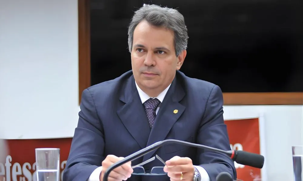 Deputado Félix Mendonça Jr. vira alvo da PF por suspeita de desvio de emendas parlamentares