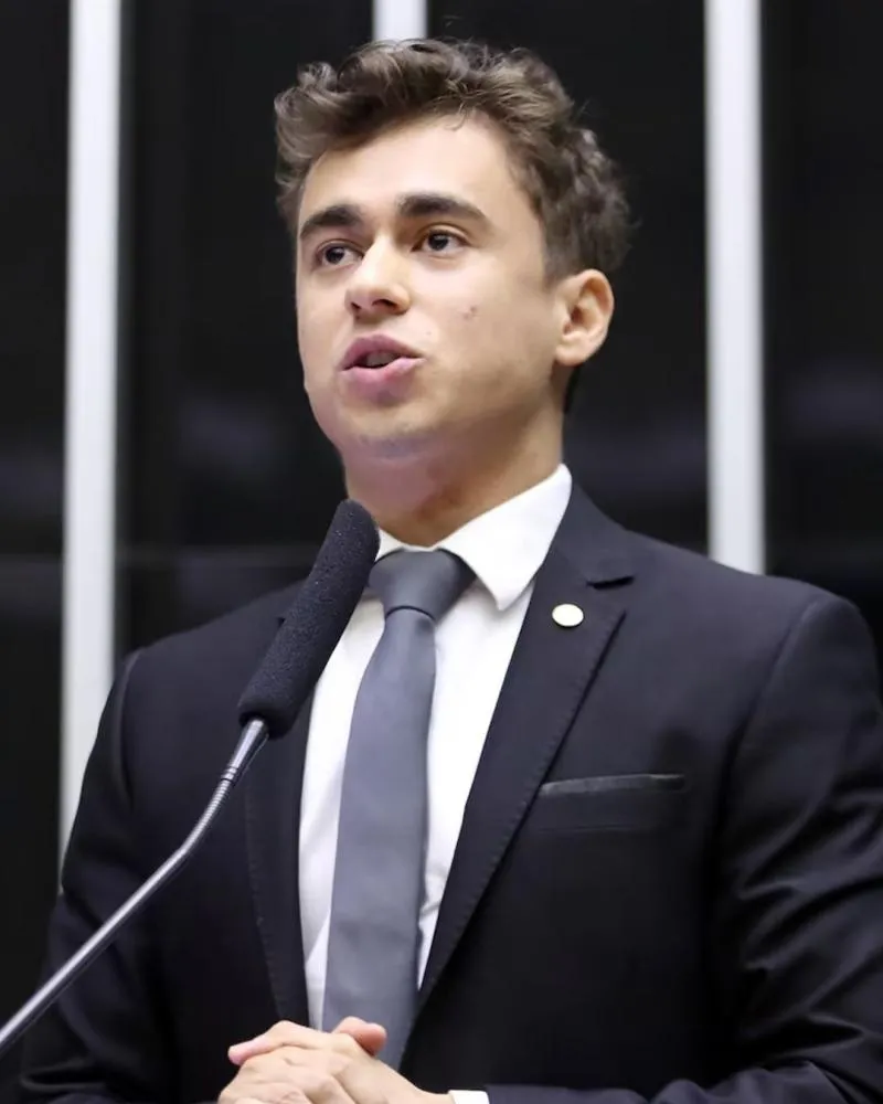 Nikolas reage sobre a transferência de Bolsonaro e questiona “Por que não enviá-lo pra casa?”