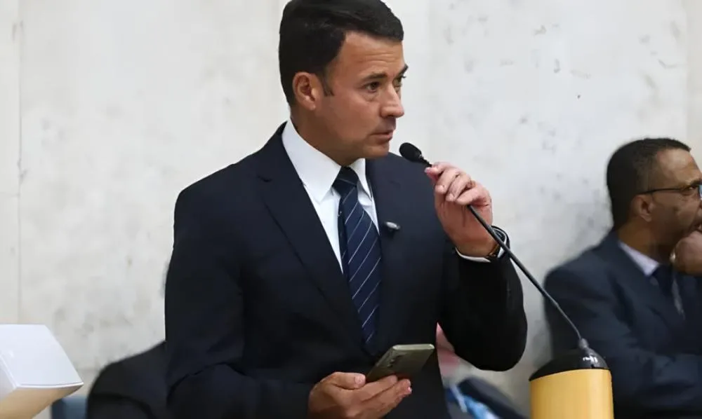 Vice-prefeito de SP, Coronel Ricardo Mello Araújo, nega candidatura ao Senado e alega: “Alguém não quer que eu permaneça”
