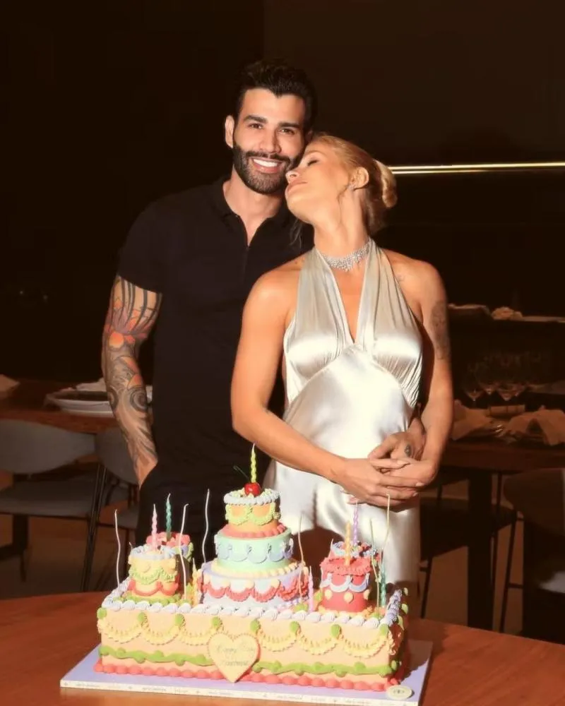 Imagens de aniversário de Andressa Suita geram especulações sobre possível gravidez