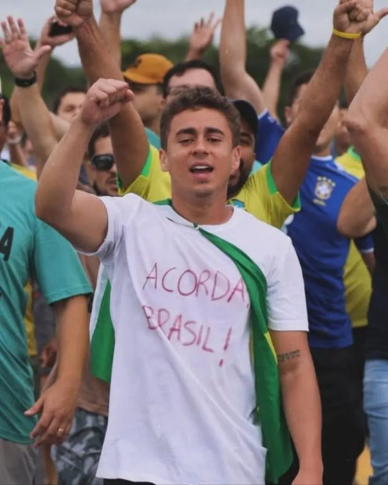 Nikolas Ferreira desabafa sobre desafios da caminhada de 230 km: “A dor de não fazer seria maior”