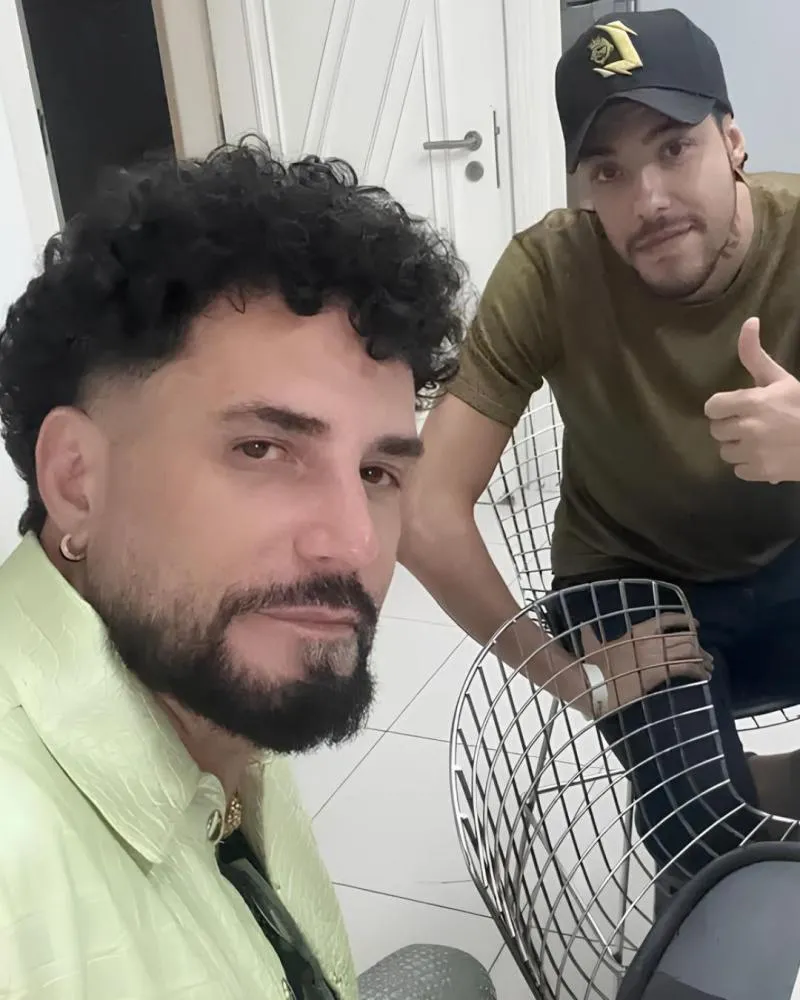 Latino interna filho em reabilitação após histórico de conflitos públicos “Sempre haverá uma luz no fim do túnel”