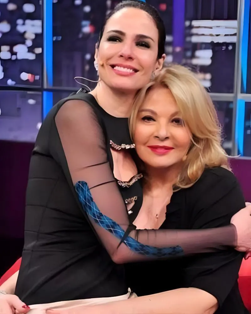 Luciana Gimenez reposta desabafo da mãe após saída da RedeTV!: “Dói ver que a TV não tenha reconhecido seu valor”