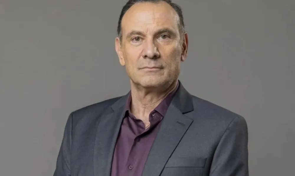 Celebre os 62 anos de Marco Ricca: relembre alguns personagens