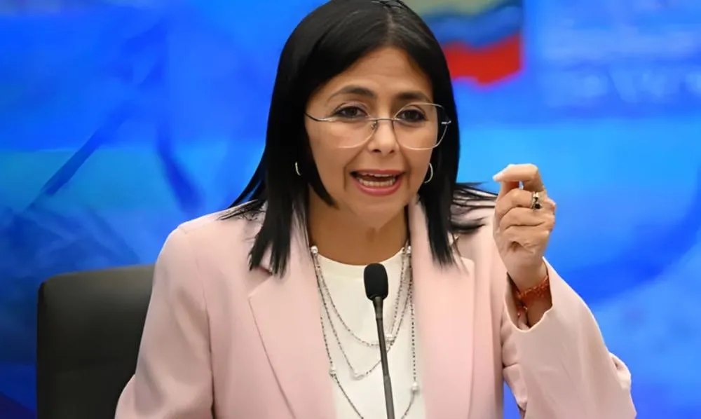 Delcy Rodríguez, presidente interina da Venezuela, afirma estar “farta” da pressão dos EUA no país