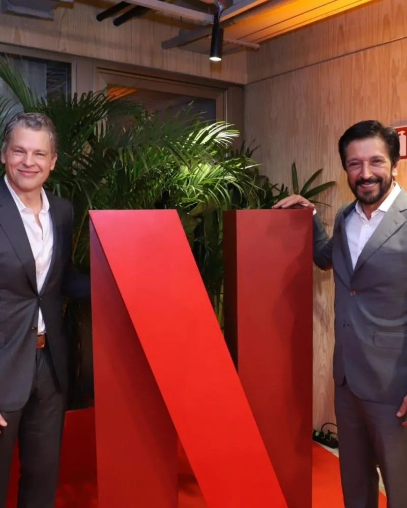 Ricardo Nunes participa da inauguração da nova sede da Netflix em São Paulo, em meio a um ciclo de crescimento econômico