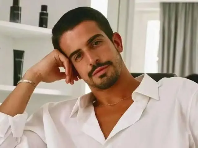 Enzo Celulari revela já ter recebido convites para atuar em novelas, mas recusou em respeito aos atores de formação