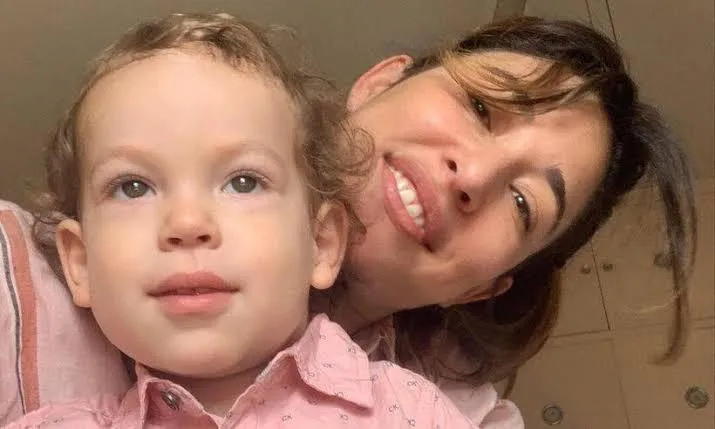 Atriz Giselle Itiê revela que cogitou interromper gravidez por causa de casamento tóxico com o ex-marido, o ator Guilherme Winter