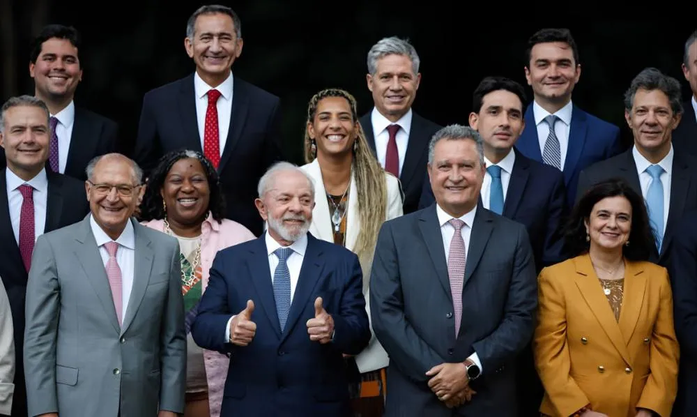 Ministros de Lula estão dispersos? Entenda as trocas de cargos para a disputa das eleições 2026