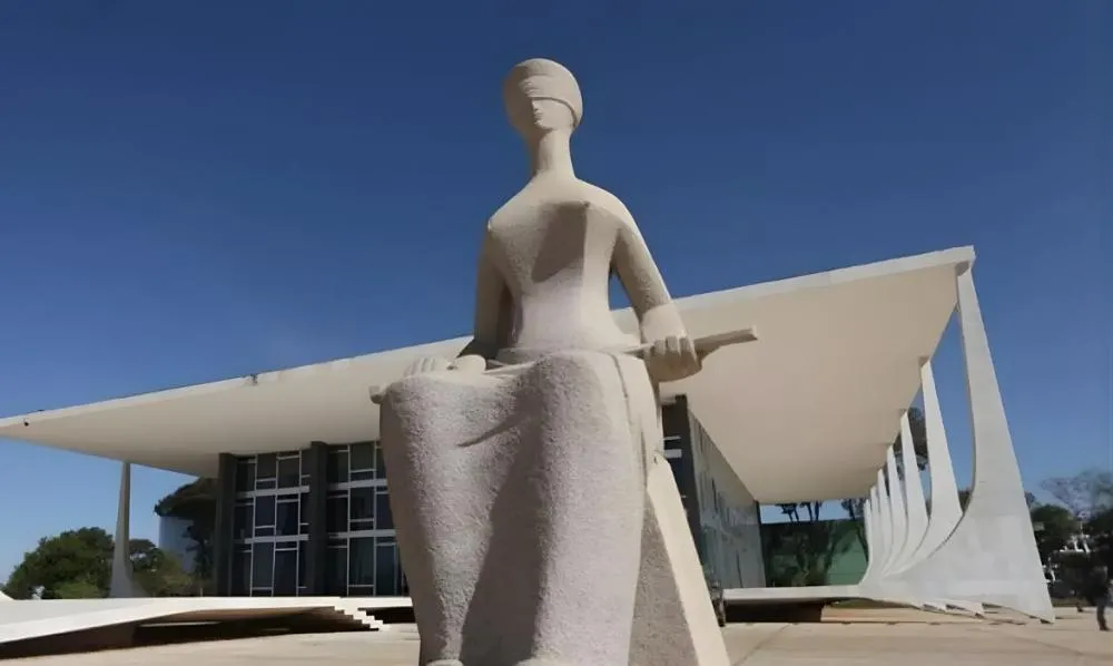 Ano judiciário do STF começa enfrentando crises de imagem e debate sobre código de ética