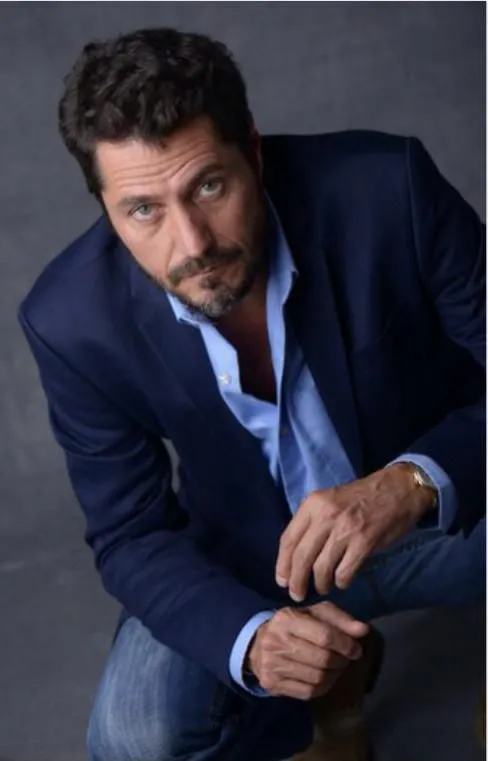Fernando Val integra o elenco da série 'Amor em Ruínas', da Record TV 