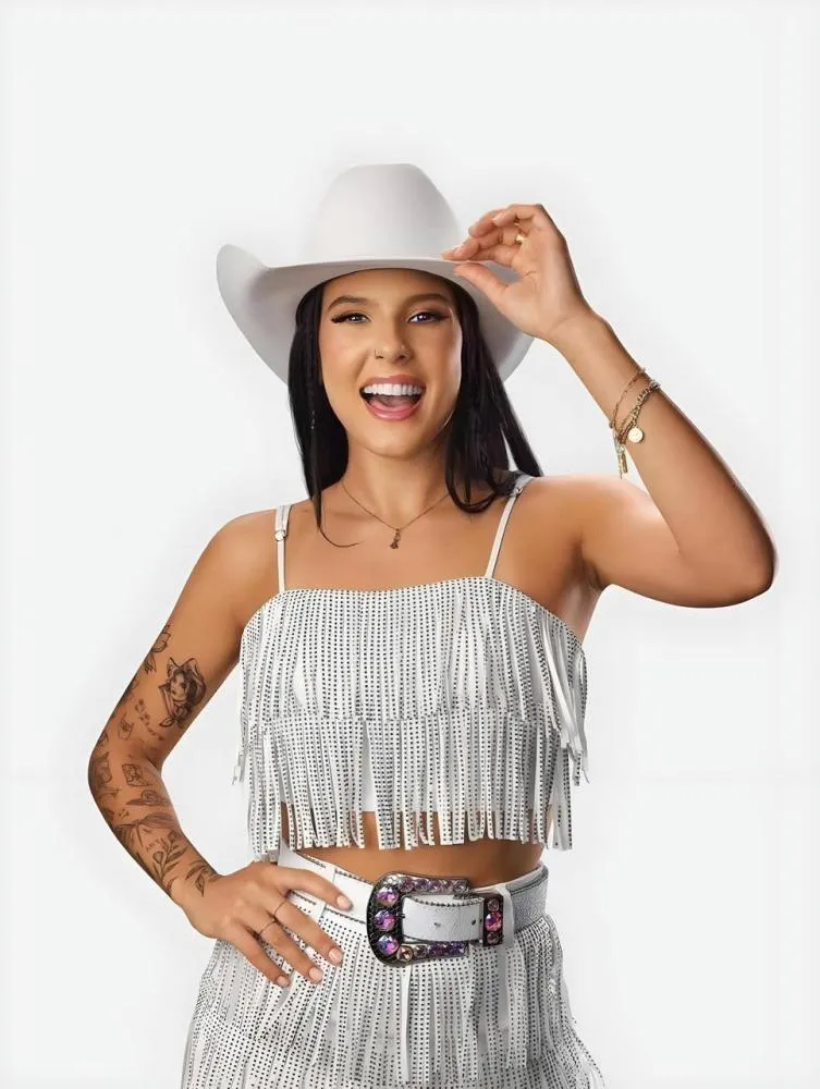 Ana Castela faz seu primeiro show em Águas de Lindóia no Aquática American Park