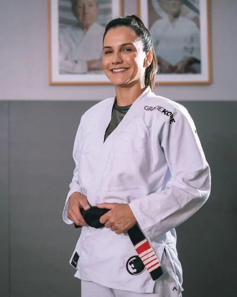 Lenda do Jiu-jitsu, esposa de Malvino Salvador solta o verbo sobre assédio no esporte: “Não posso ficar calada”