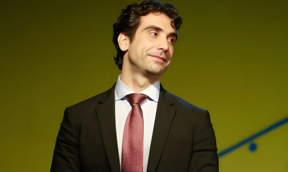 “Jogar luz é o melhor desinfetante”, Galípolo elogia postura da PF na investigação do Banco Master