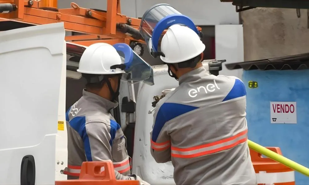 Apagão em SP: Aneel aponta falhas em gestão de crise da Enel