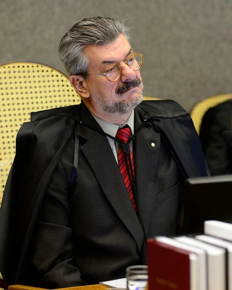 MP pede suspensão do salário de Marco Buzzi durante afastamento do STJ; entenda o caso
