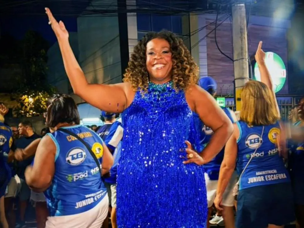 Cacau Protásio detona famosas que só aparecem na escola de samba no Carnaval “Paga e vai no carro”