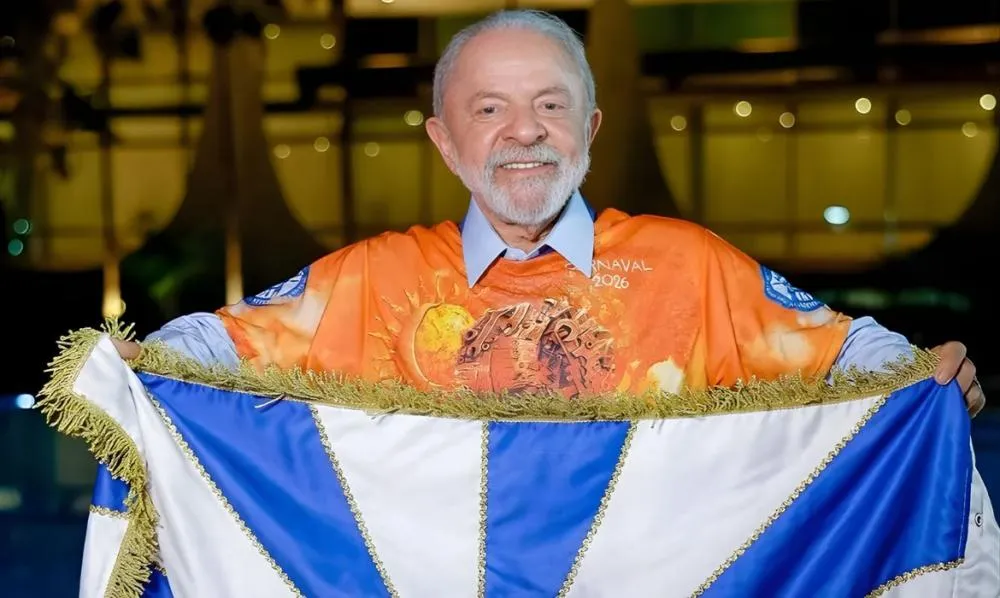 Desfile pró-Lula teve R$9,6 milhões investidos e reuniões no Palácio do Planalto