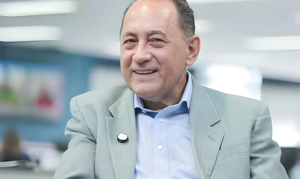 Flávio é rival mais difícil de derrotar do que Tarcísio, afirma conselheiro de Lula